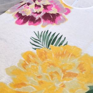Old Navy Tops - Beautiful tank ๐บ๐ธ Old Navy Tops - Beautiful tank ๐บ๐ธ